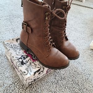boots